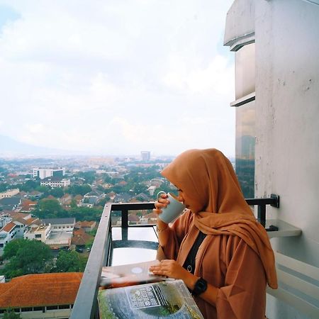 Inap At Capsule Hostel Bandung Exterior photo